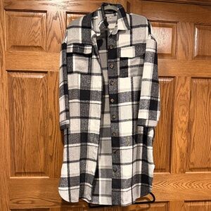 Flannel Cardigan w/ Pockets!